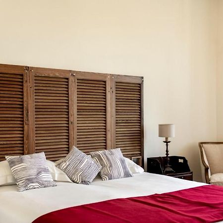 Diano dʼAlba Le Vecchie Persiane - Bed & Breakfast מראה חיצוני תמונה